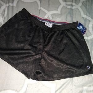 🦋BUNDLE 3/$20🦋 champion shorts